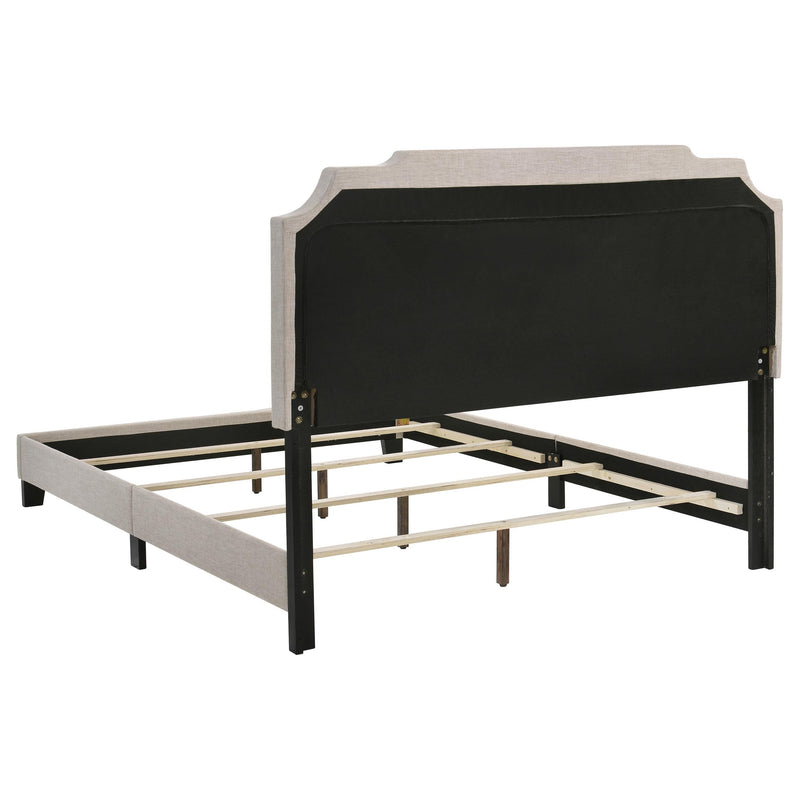 Tamarac Upholstered Queen Panel Bed Beige - 310061Q