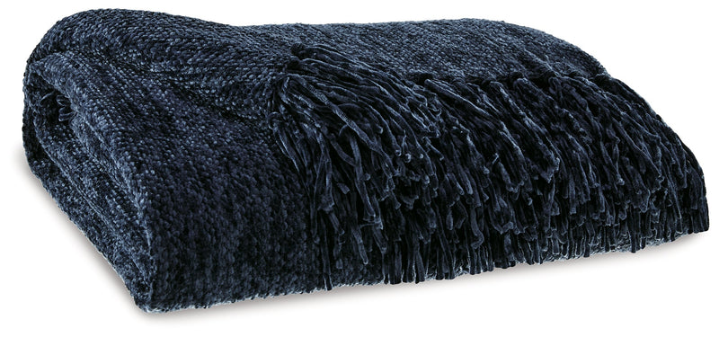 Tamish Throw (Set of 3) - Gate FurnitureThrow