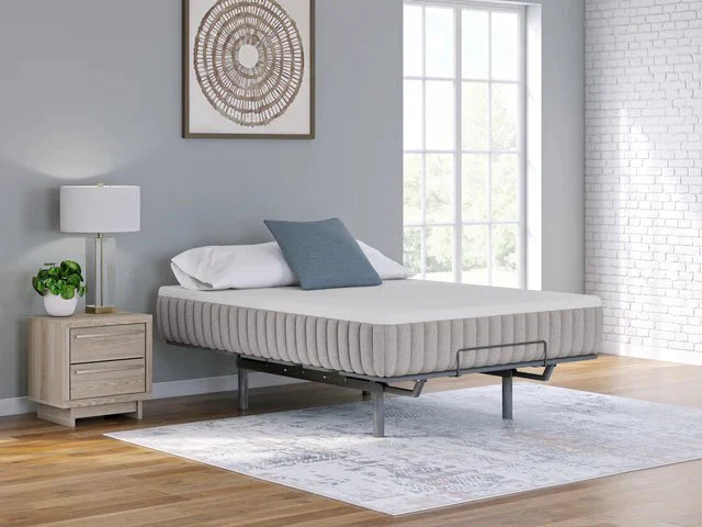 Saatva | Latex Hybrid Mattress King Handcrafted with Organic Materials