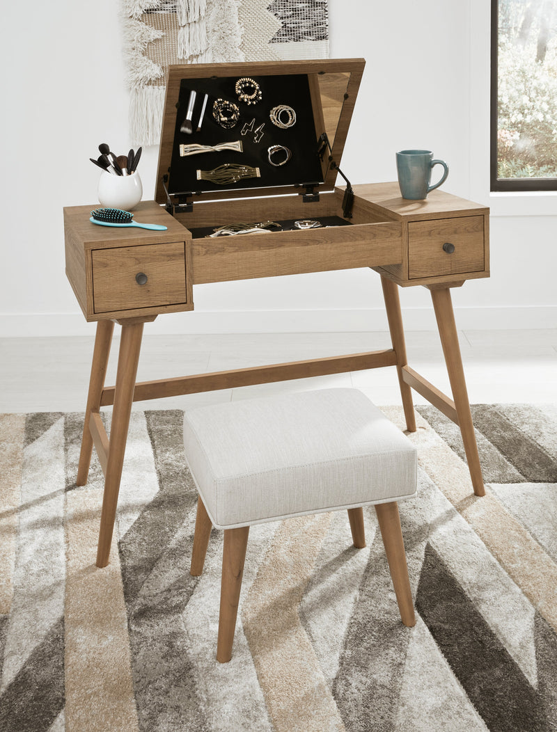 Thadamere Vanity with Stool - Gate FurnitureVanity