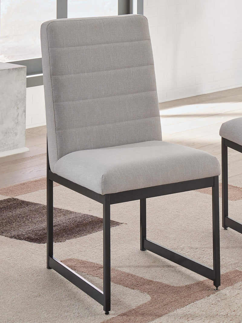 Tomtyn Light Brown Dining Chair (Set of 2) - D622-01X2