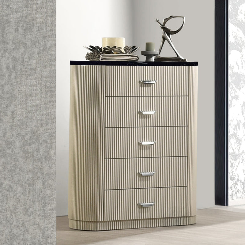 Travonte Chest - BD04886