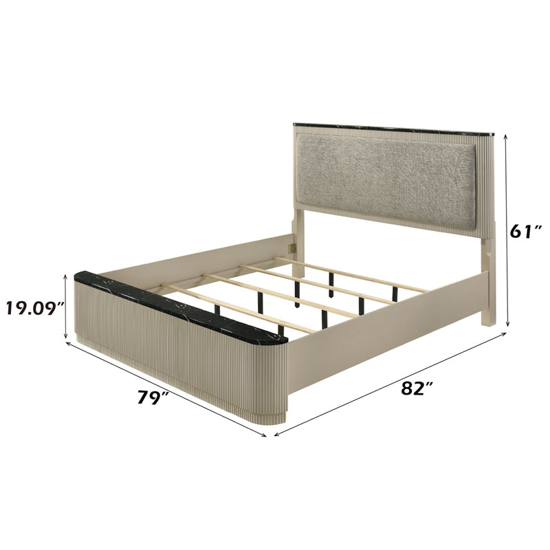 Travonte Eastern King Bed - BD04881EK