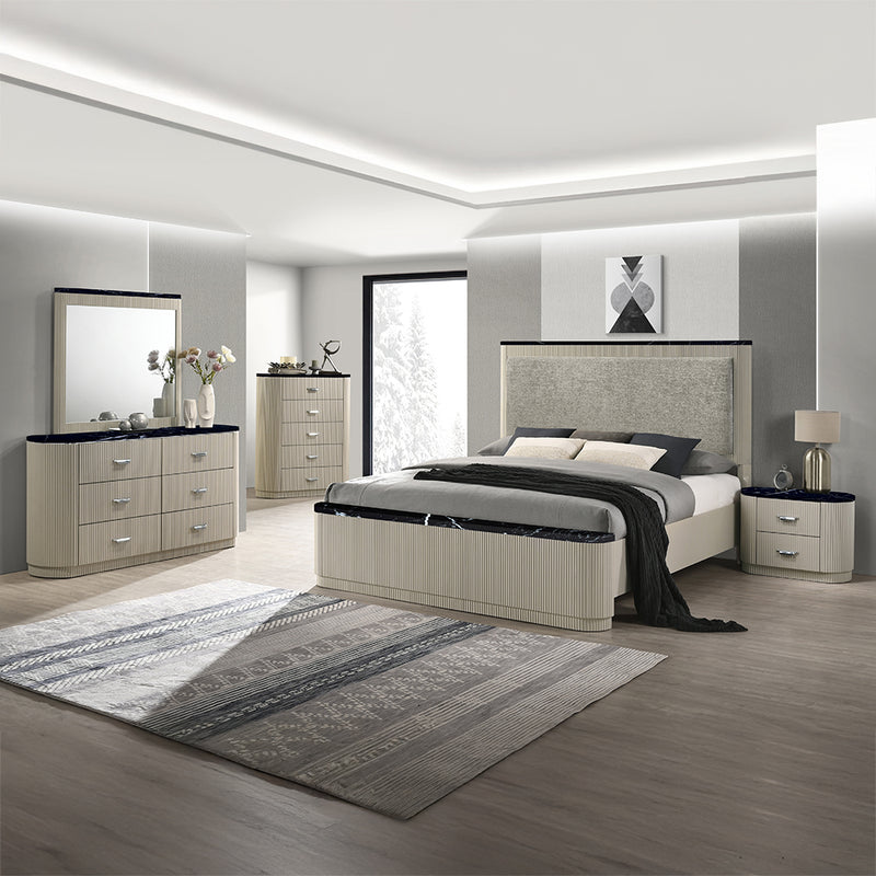 Travonte Mirror - BD04884
