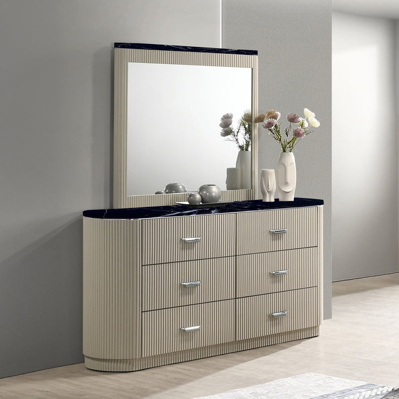 Travonte Mirror - BD04884
