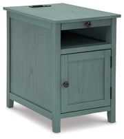 Treytown Chairside End Table - Gate FurnitureEnd Table Chair Side