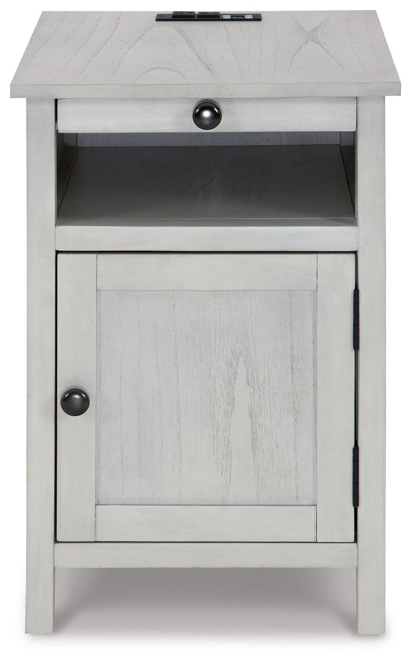 Treytown Chairside End Table - Gate FurnitureEnd Table Chair Side