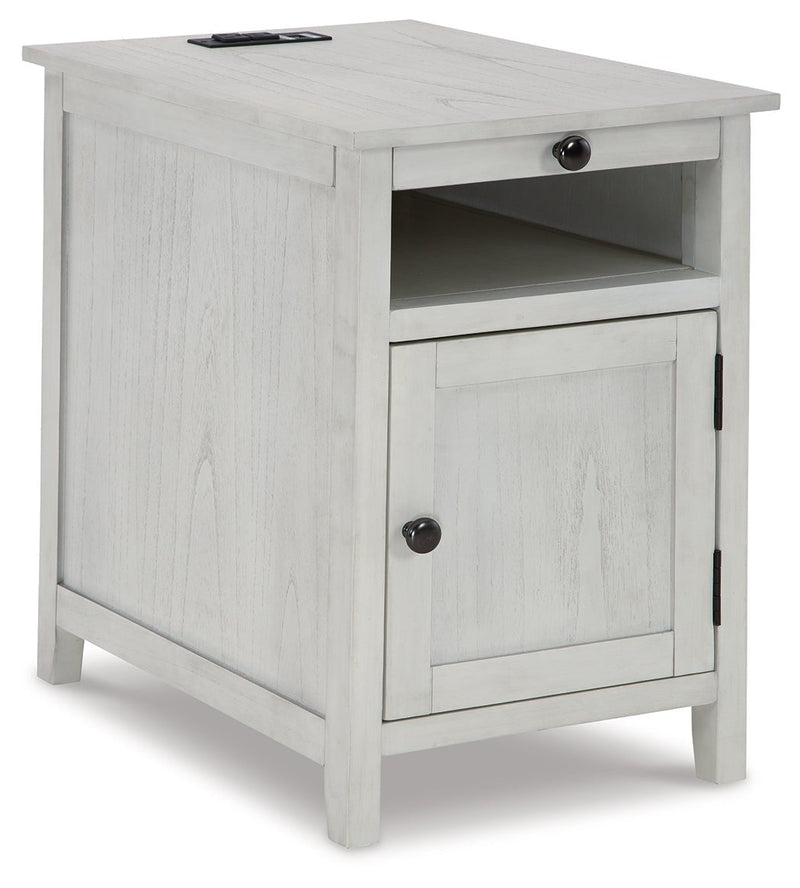 Treytown Chairside End Table - Gate FurnitureEnd Table Chair Side