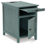 Treytown Chairside End Table - Gate FurnitureEnd Table Chair Side