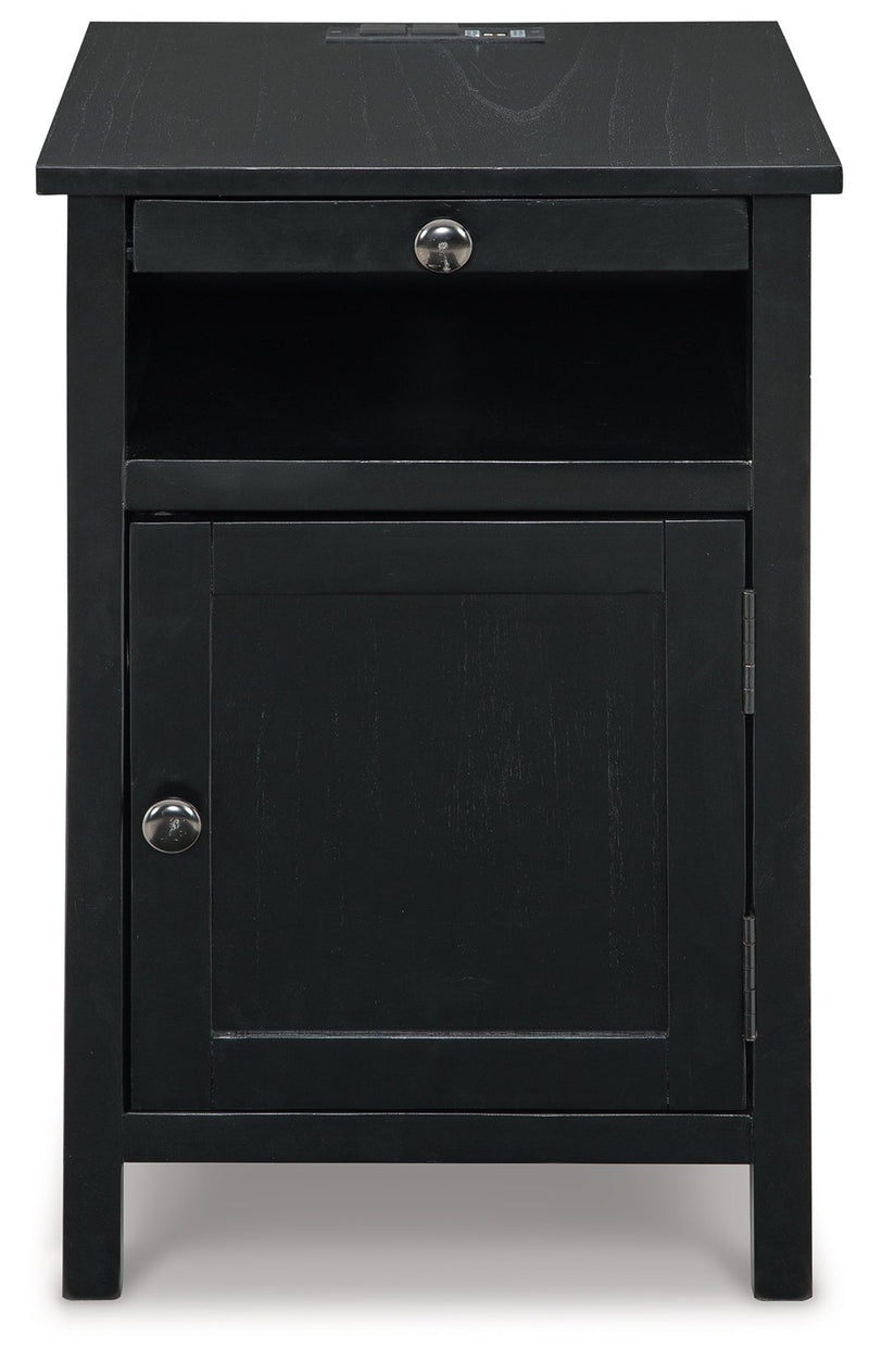 Treytown Chairside End Table - Gate FurnitureEnd Table Chair Side