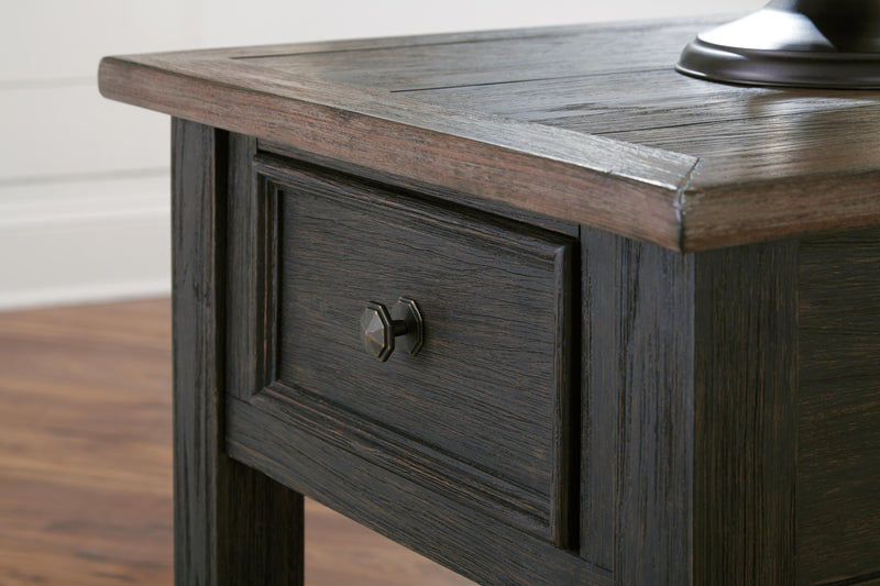 Tyler Creek Coffee Table with 1 End Table in Grayish Brown/Black - PKG008765