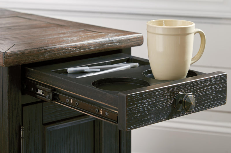 Tyler Creek Coffee Table with 1 End Table in Grayish Brown/Black - PKG008766