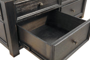 Tyler Creek Coffee Table with 1 End Table in Grayish Brown/Black - PKG008766