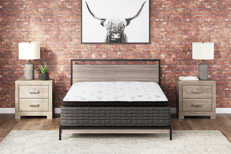 Ultra Luxury ET with Memory Foam Queen Mattress - Gate FurnitureQueen Mattress