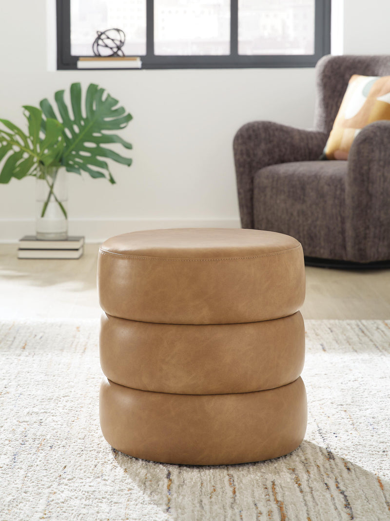 Ummi Caramel Swivel Accent Ottoman - A3000791