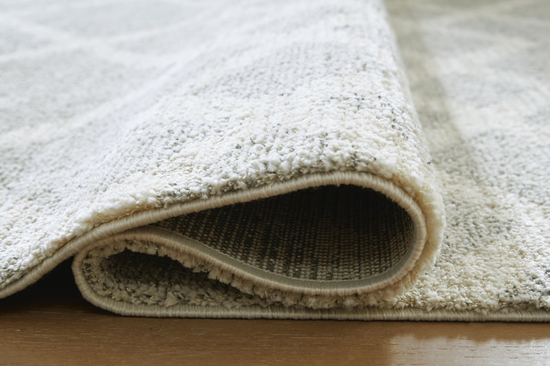 Unawick Gray/Ivory Large Rug - R407331