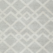 Unawick Gray/Ivory Medium Rug - R407332