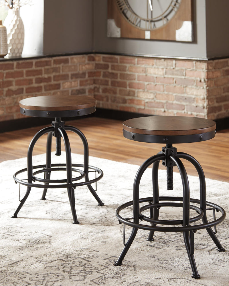 Valebeck Brown/Black Counter Height Bar Stool (Set of 2) - D546-224X2