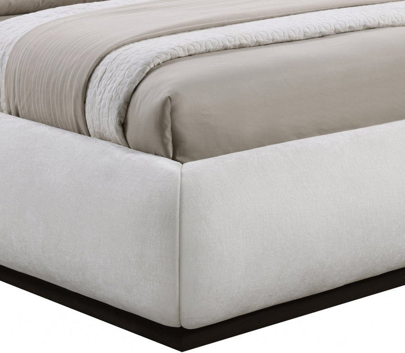 Vaughn Chenille Fabric King Bed Cream - Gate FurnitureKing Bed