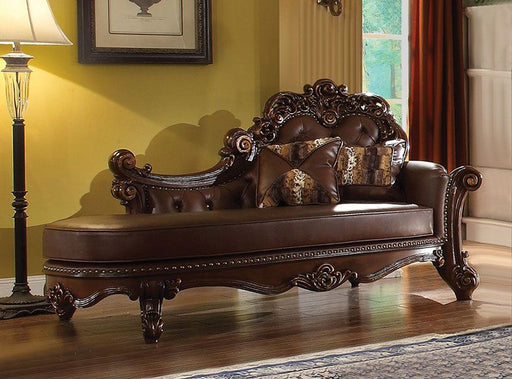 Vendome Chaise W/2 Pillows - 96491