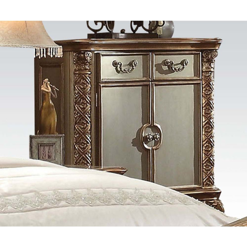 Vendome Chest - 23006