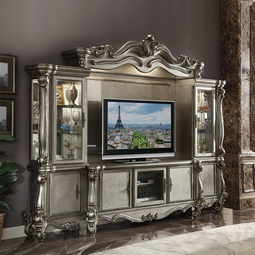 Versailles Entertainment Center - 91820