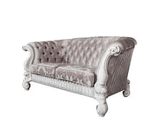 Versailles Loveseat W/5 Pillows - LV01395