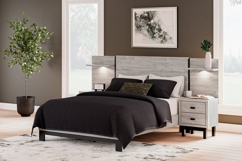 Vessalli Gray Queen Panel Bed with Extensions - Gate FurnitureQueen Bed