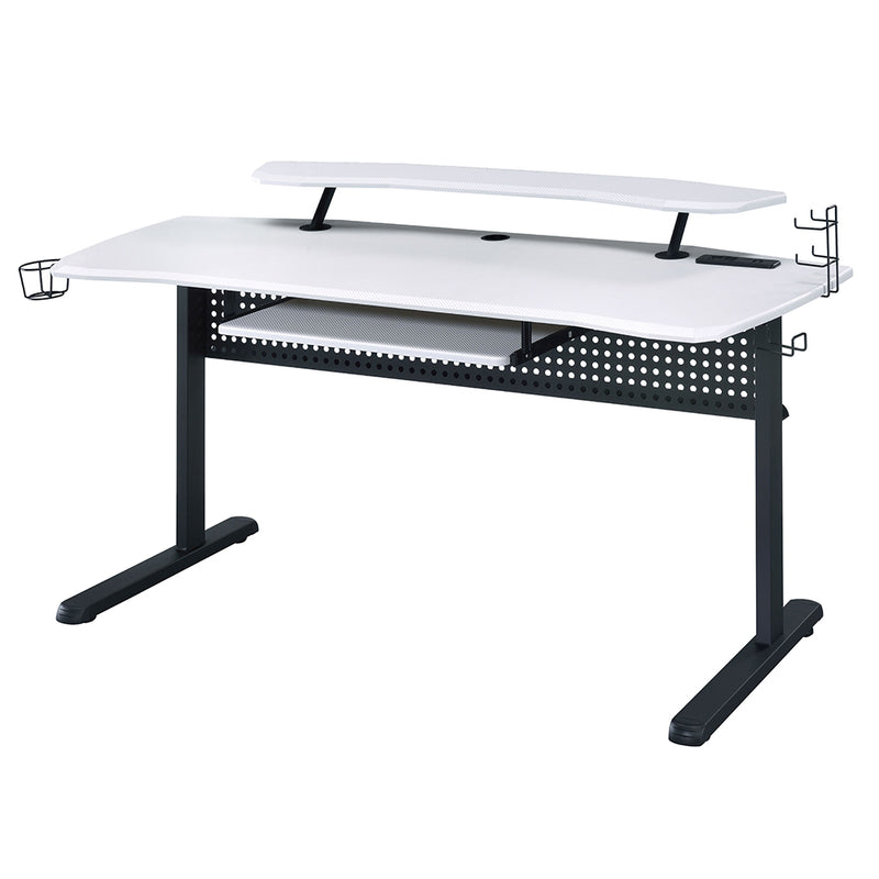 Vildre Gaming Desk W/USB - 93134