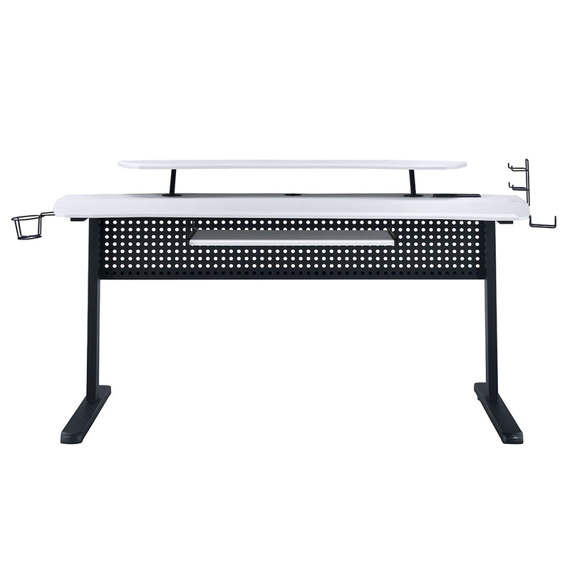 Vildre Gaming Desk W/USB - 93134