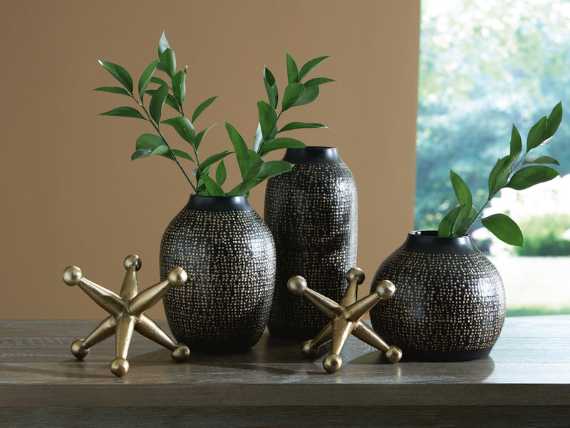 Vinburn Black/Gold Finish Accessory Set (Set of 5) - A2C00212