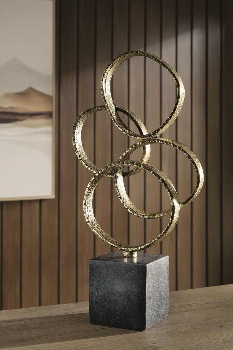 Wellcott Gold Finish/Black Sculpture - A2000940