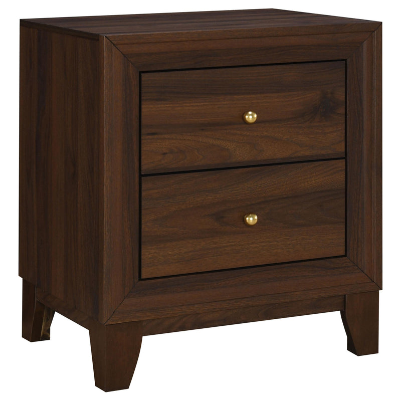 Welsley 4-piece Queen Bedroom Set Walnut - 223441Q-S4