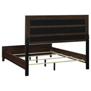 Welsley 5-piece Queen Bedroom Set Walnut - 223441Q-S5