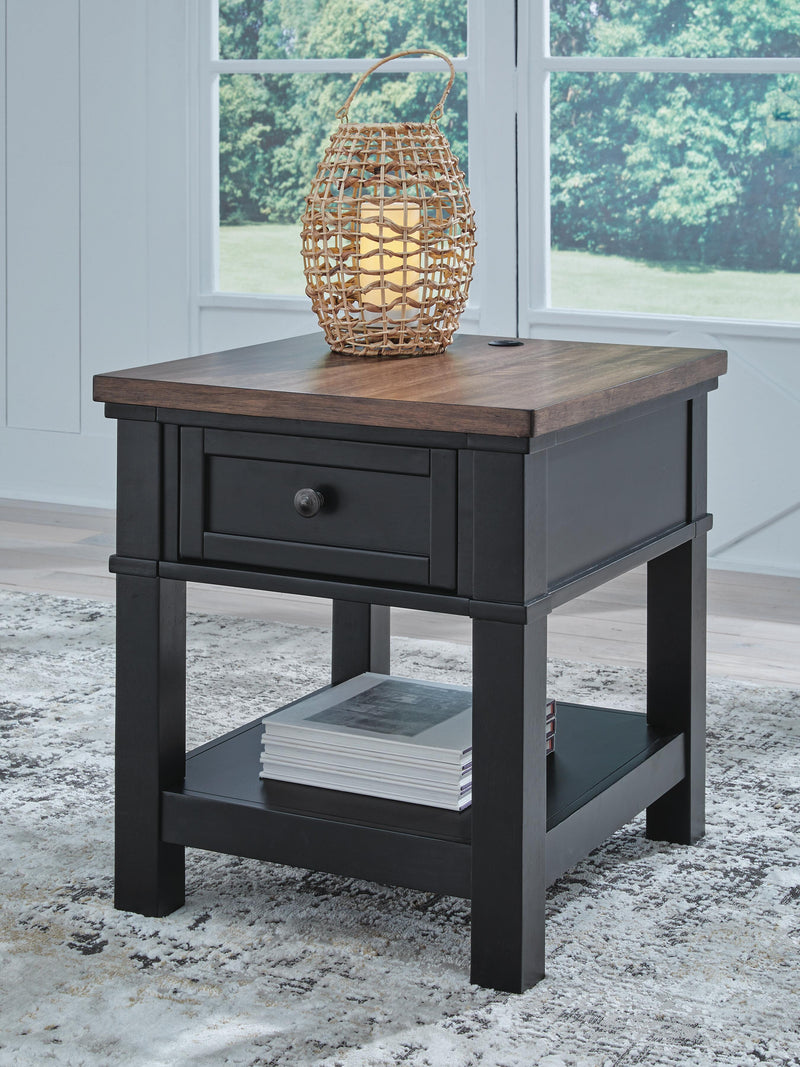 Wildenauer Brown/Black End Table - T664-3