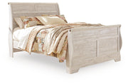 Willowton Queen Sleigh Bed with Mirrored Dresser in Whitewash - PKG004326