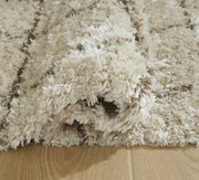 Wrenlow Cream/Brown Large Rug - R407211