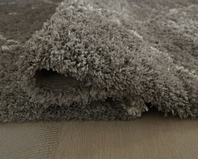 Wrenlow Gray/Cream Large Rug - R407221