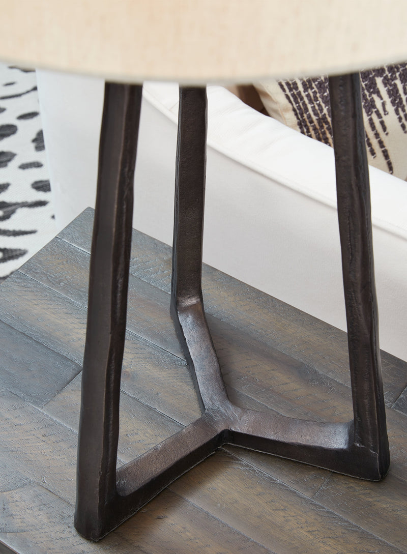 Wynlett Table Lamp - Gate FurnitureTable Lamp