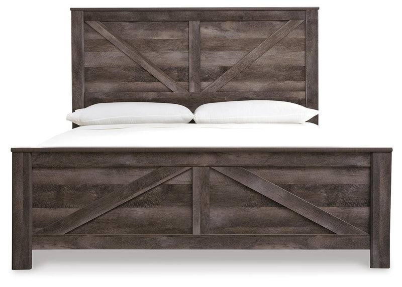 Wynnlow Gray King Crossbuck Panel Bed and Chest - B440B43
