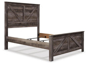 Wynnlow Gray Queen Crossbuck Panel Bed, Chest and Nightstand - B440B28
