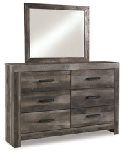 Wynnlow King Panel Bed with Mirrored Dresser and 2 Nightstands in Gray - PKG005683