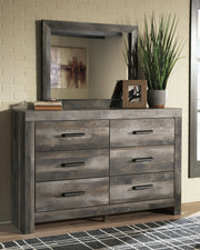 Wynnlow King Panel Bed with Mirrored Dresser and 2 Nightstands in Gray - PKG005683