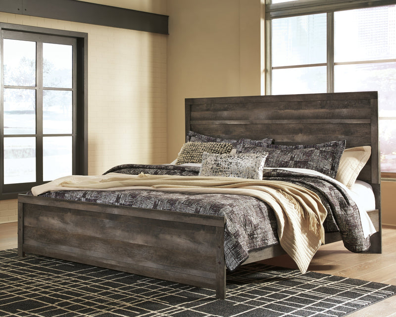 Wynnlow King Panel Bed with Mirrored Dresser, Chest and 2 Nightstands in Gray - PKG006365