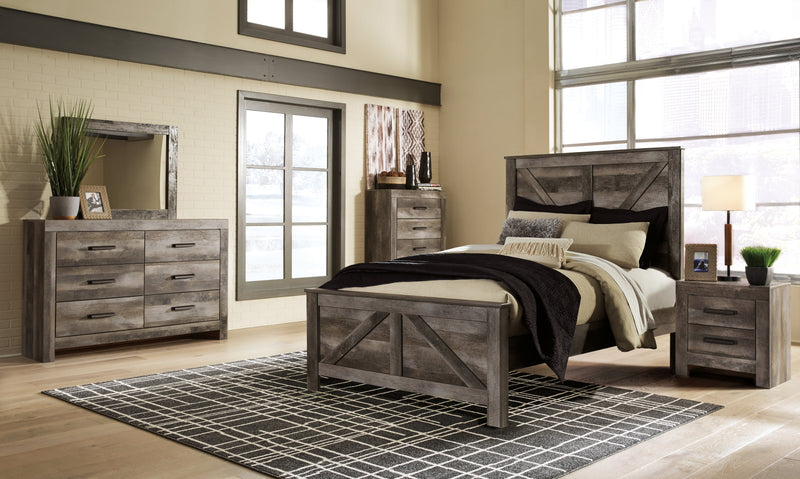 Wynnlow Queen Crossbuck Panel Bed with Mirrored Dresser and Chest in Gray - PKG005692