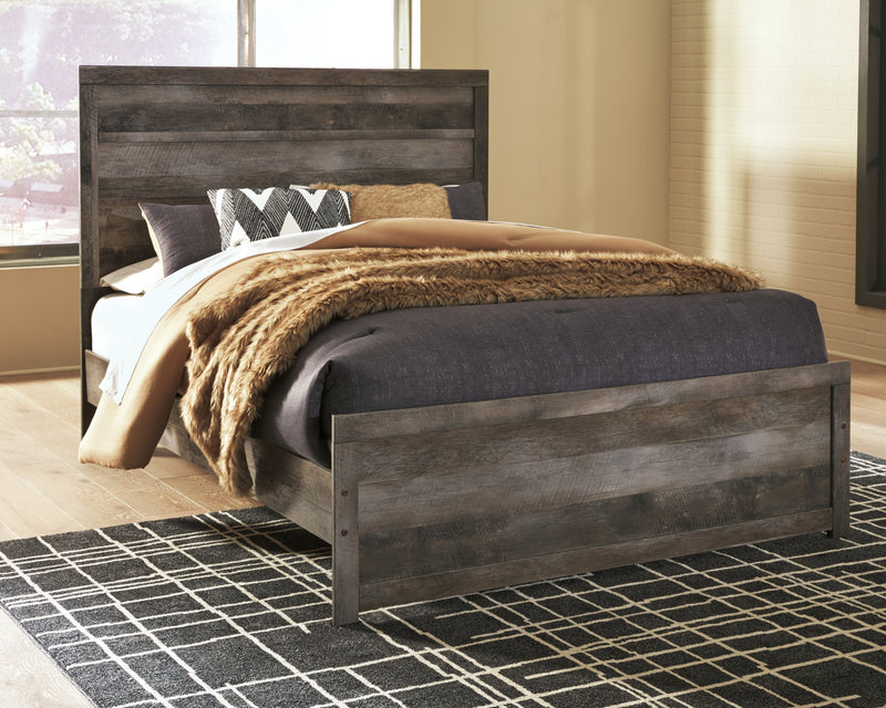 Wynnlow Queen Panel Bed with 2 Nightstands in Gray - PKG000718