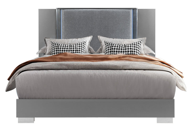 Ylime Smooth Silver King Bed Group With Vanity Set - YLIME-SMOOTH SILVER-KBG W/ VANITY SET - Gate Furniture