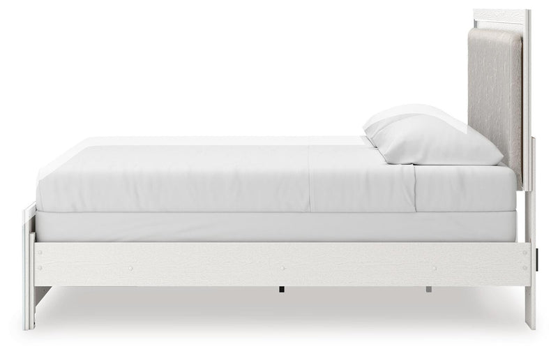 Zuraleus King Upholstered Panel Bed, Chest and  Nightstand in White - PKG022833