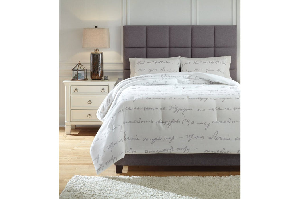 Adrianna White/Gray 3-Piece King Comforter Set - Q337003K - Gate Furniture