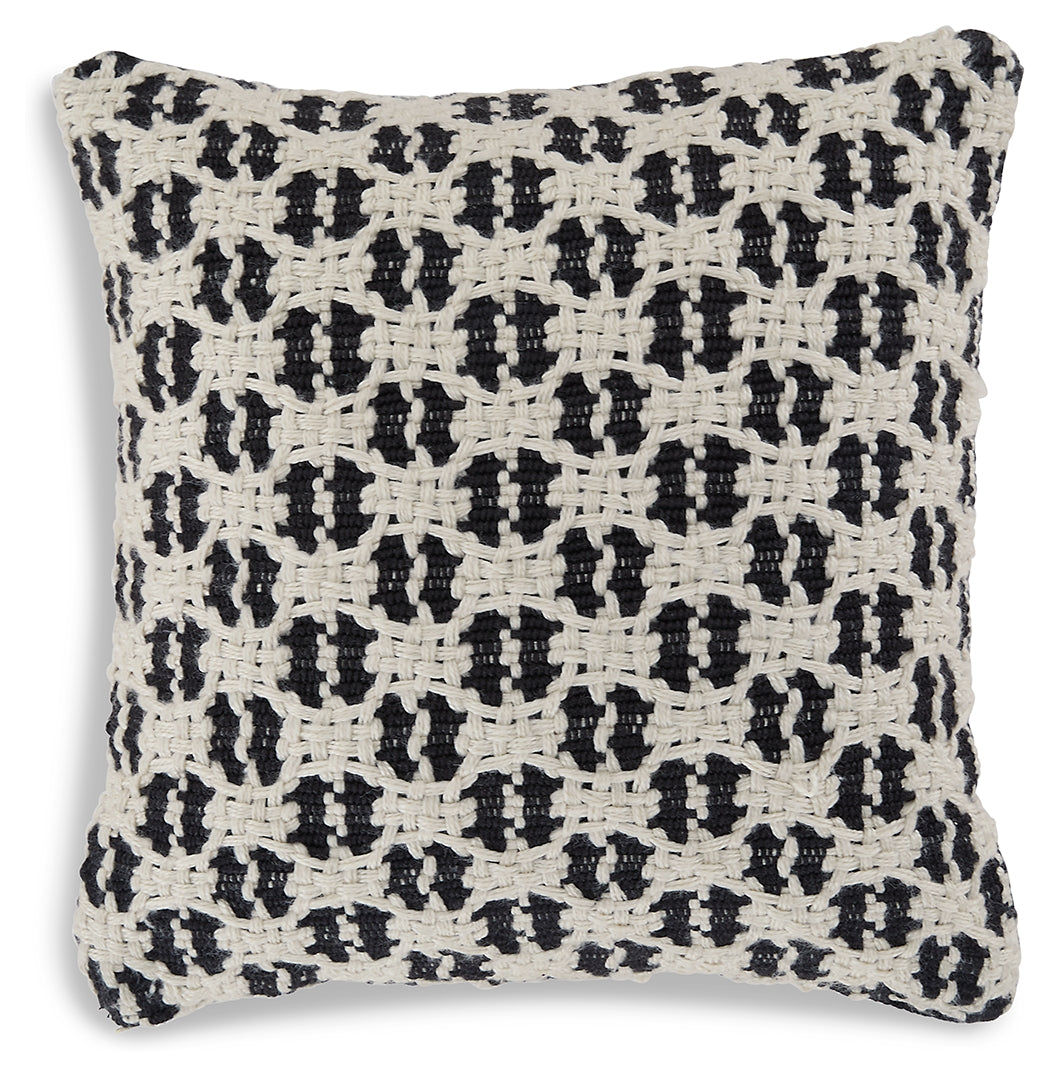 Bealer Pillow — Gate Furniture